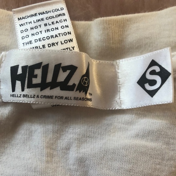 Hellzbellz tee size small - Picture 3 of 6